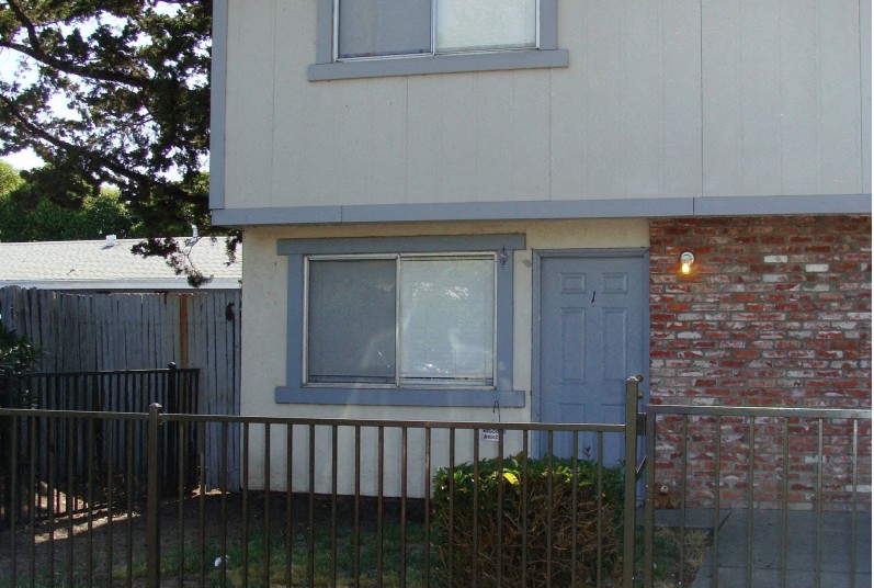 Herbert Street Apartments photo 4